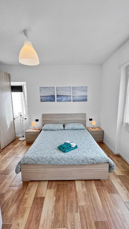 Apartamento Grazioso E Luminoso Bilocale A Bernareggio Carnate Exterior foto